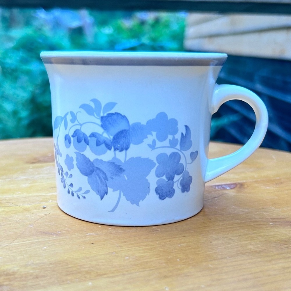Vintage Royal Doulton Shadow Play Mug Lambeth Stoneware Blue Floral White Englan